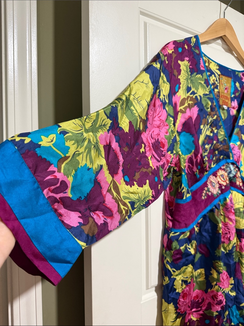 Johnny Was Multicolor Floral Tunic with Navy Base and Pink Accents - Picture 3 of 7